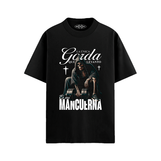 La única gorda que levanto es mi mancuerna Playera
